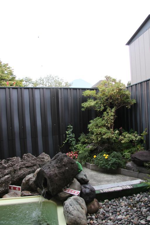 Hotel Yagisakien Fujikawaguchiko Exterior foto